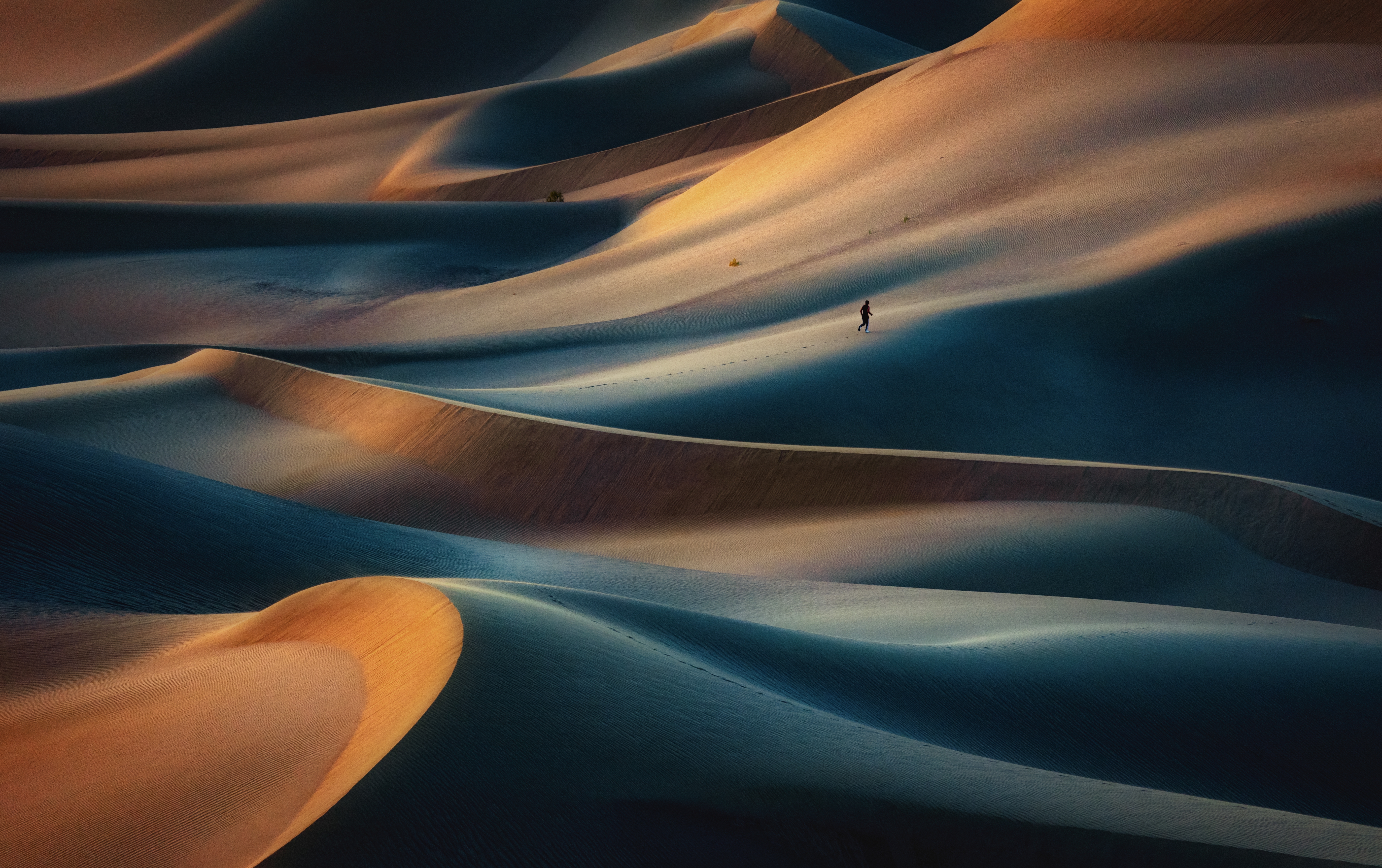 HD wallpaper, 5K, Alone, Sand Dunes, Khara Desert, Landscape
