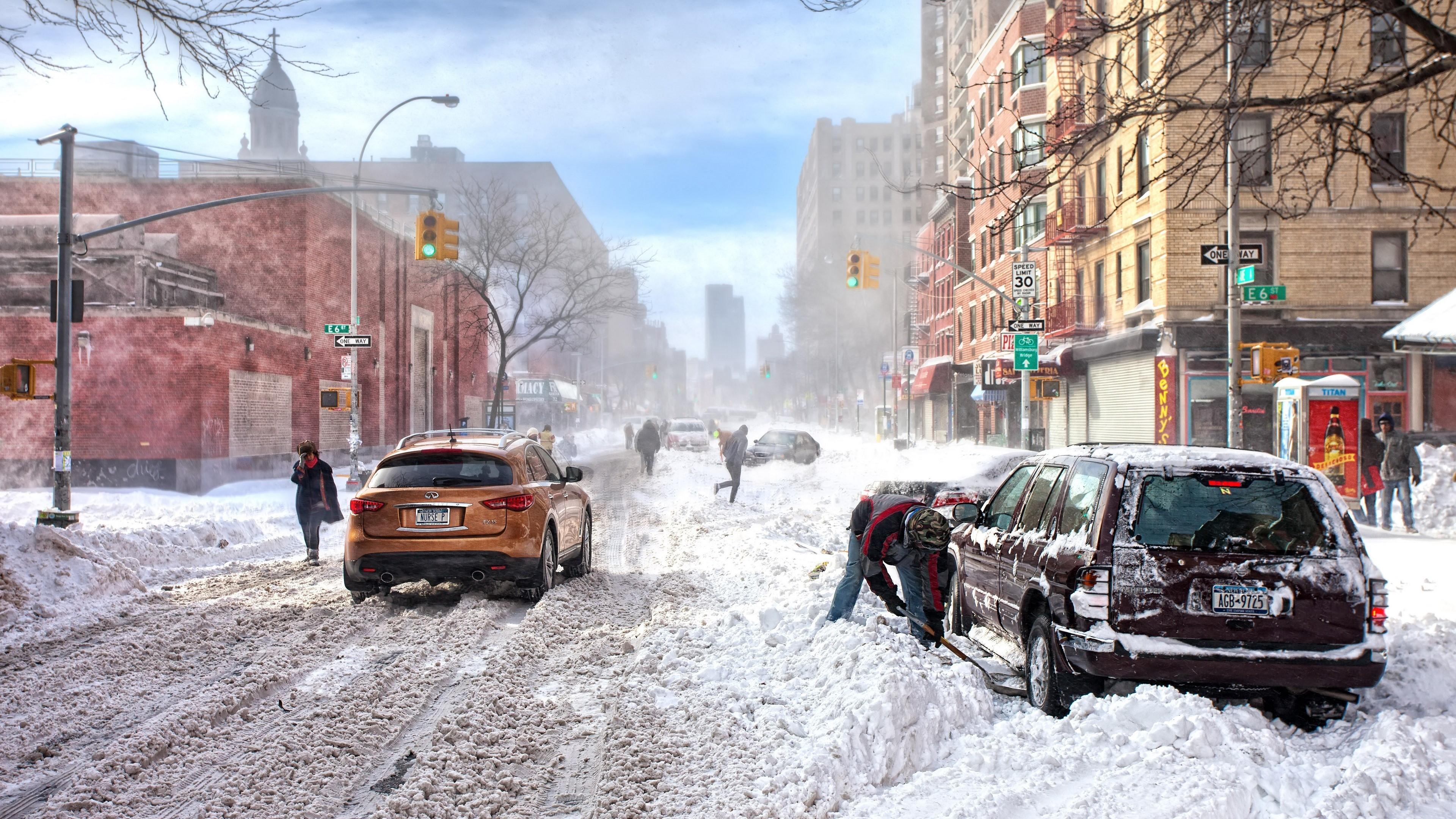 HD wallpaper, Winter 4K, People, Snow, Car, City, Snowfall, Building