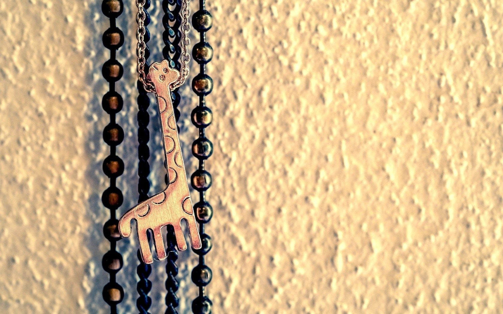 HD wallpaper, Giraffe, Pendant, Beads, Jewelry
