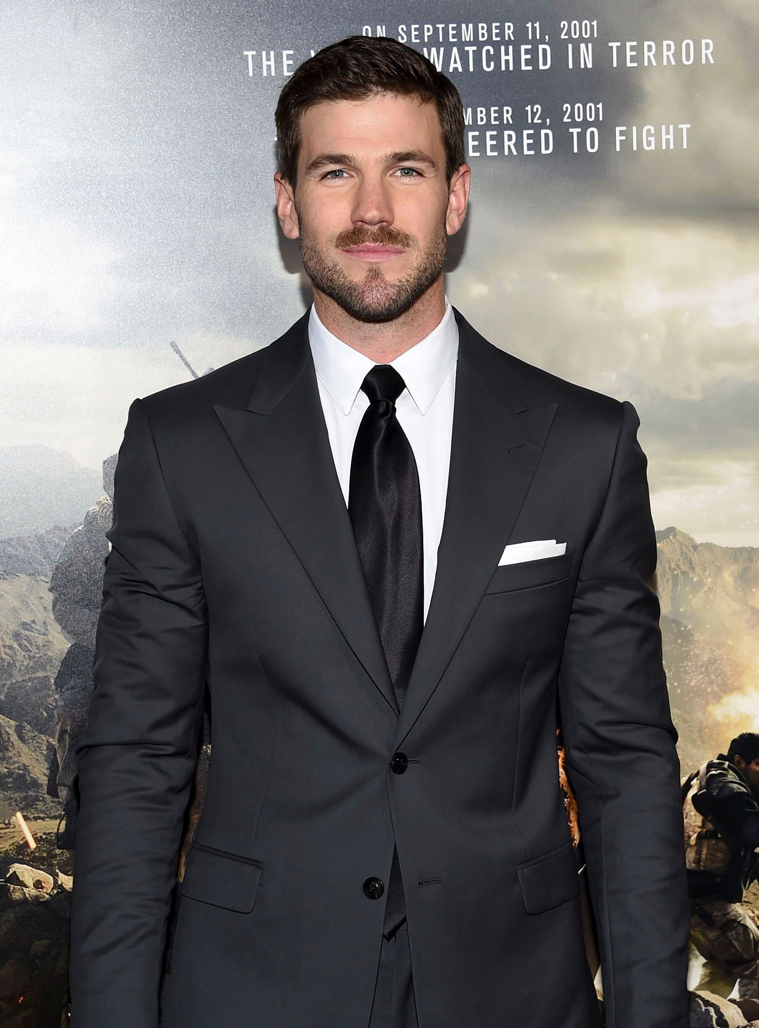 HD wallpaper, Austin Stowell, Phone Hd Austin Stowell Wallpaper Photo, Hating Games, Movies, Actor, 1480X2000 Hd Phone