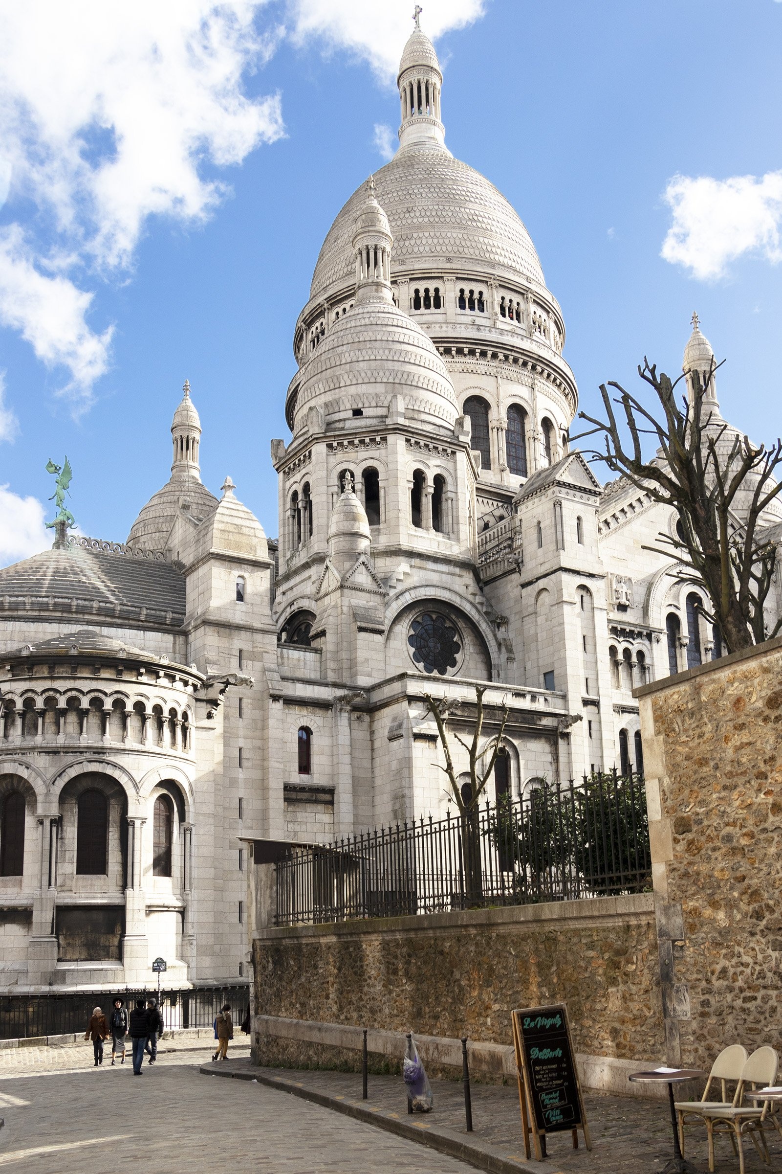 HD wallpaper, What To See In Montmartre, Travels, Paris Travel Guide, Blushrougette, 1600X2400 Hd Phone, Phone Hd Sacre Coeur Basilica Background