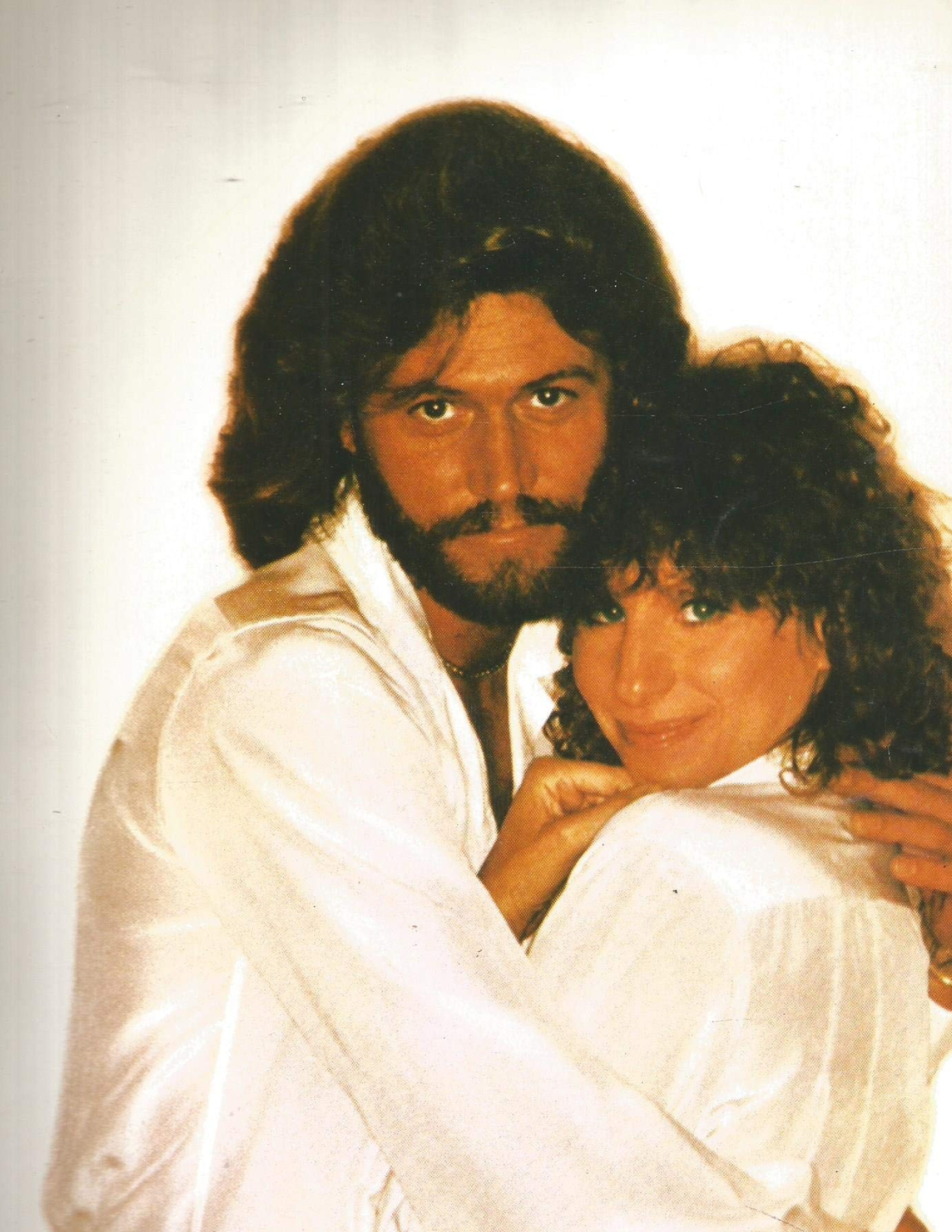 HD wallpaper, Barbra Streisand, Guilty Songbook, 1700X2200 Hd Phone, Iphone Hd Barry Gibb Wallpaper, Collaboration, Barry Gibb