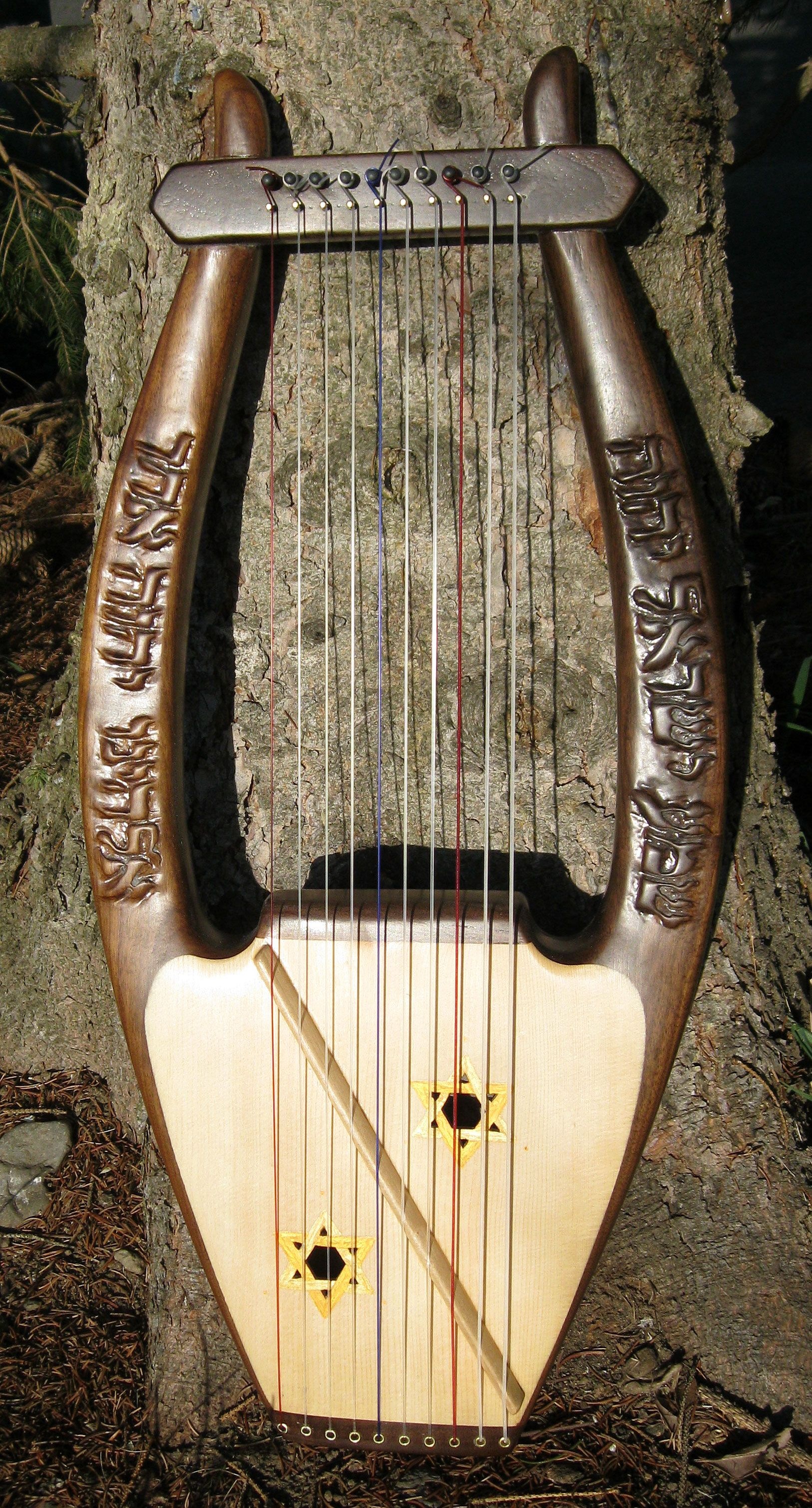 HD wallpaper, Musical Instrument, Celtic Harp, 1630X3020 Hd Phone, Harp, Lyre Music, Mobile Hd Lyre Background Image