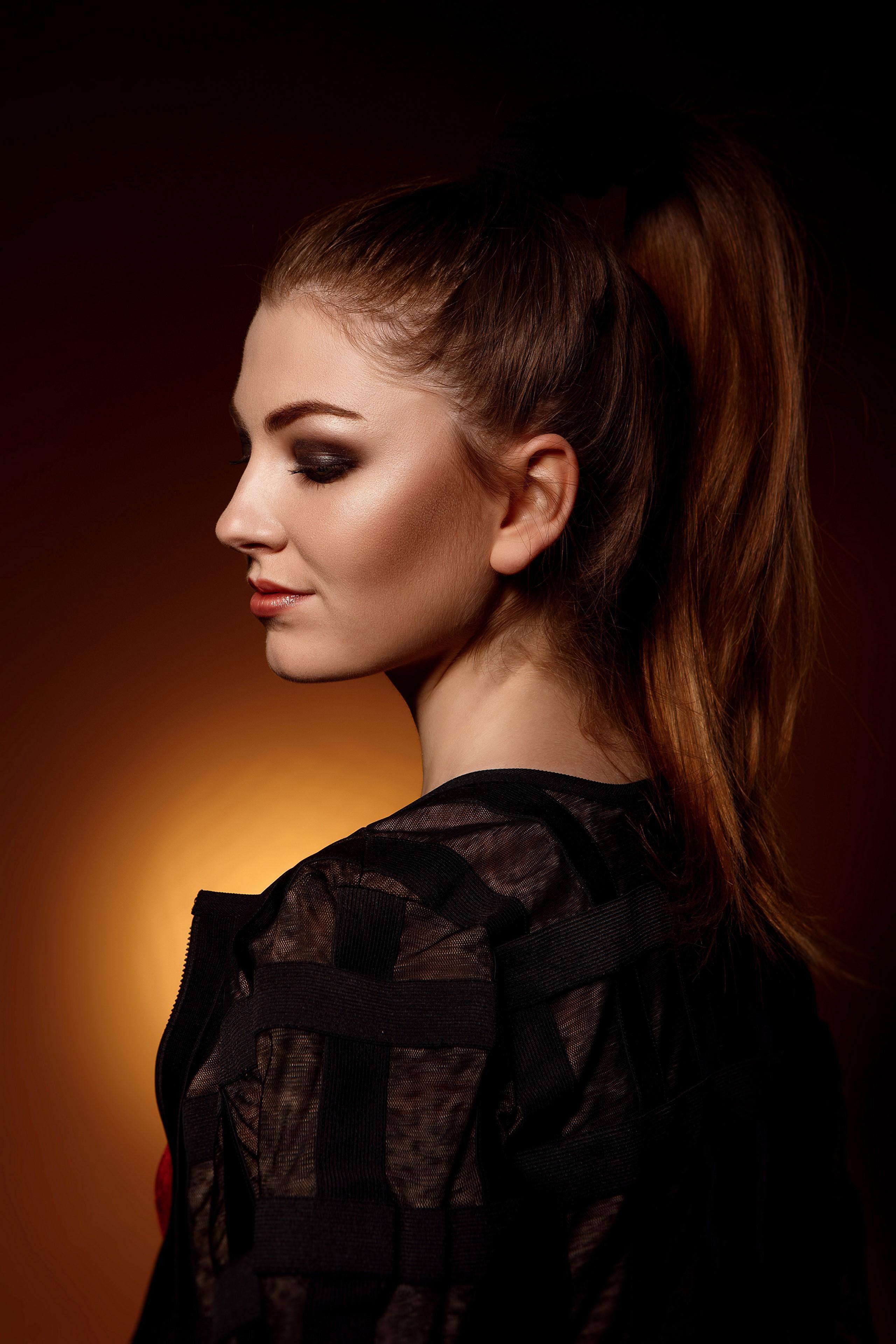 HD wallpaper, Model, Viacheslav Krivonos, Makeup, Brown Haired, Colored Background, Julia