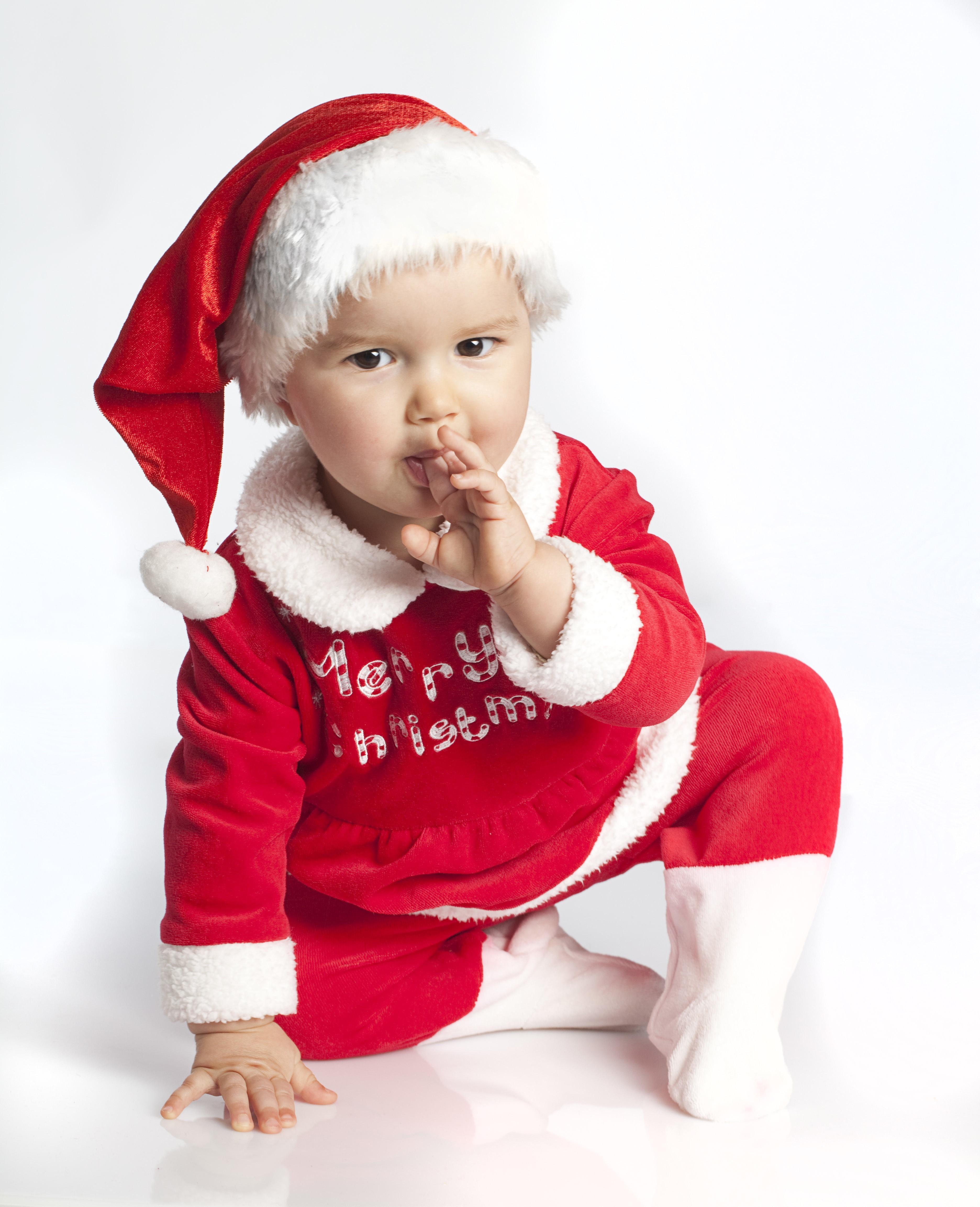 HD wallpaper, White Background, Glance, Uniform, Christmas, Winter Hat, Infants